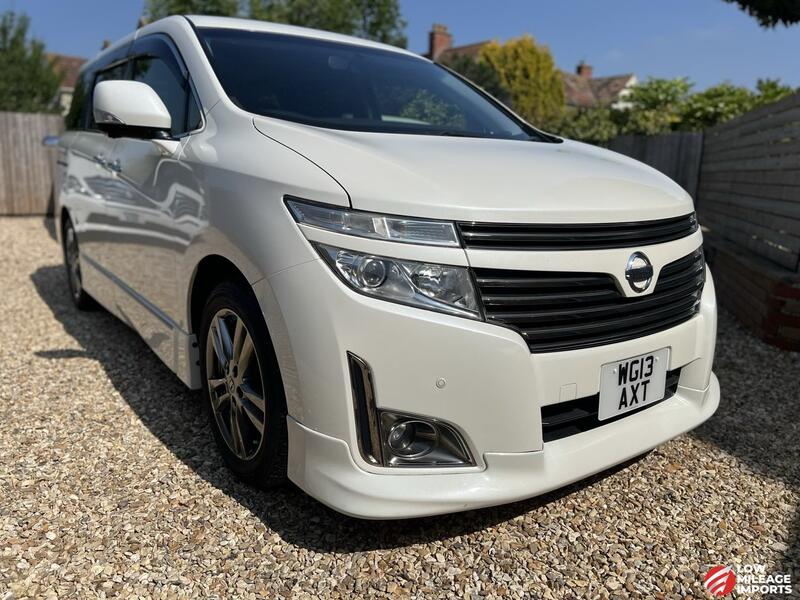 NISSAN ELGRAND E52 3.5 V6 HWS URBAN CHROME 7 SEATS - NOW RESERVED