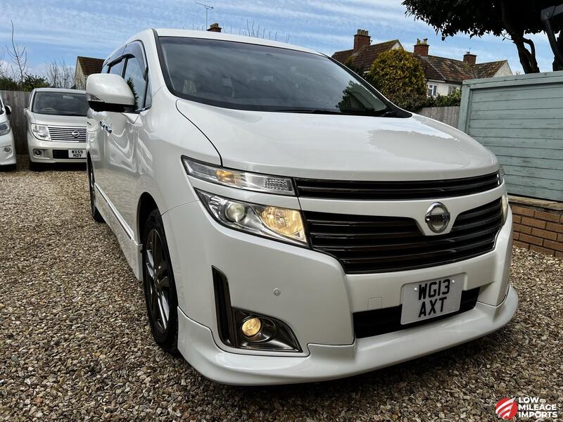 NISSAN ELGRAND E52 3.5 V6 HWS URBAN CHROME 7 SEATS 