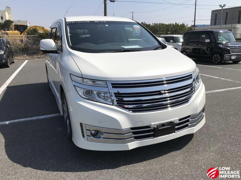 View NISSAN ELGRAND E52 3.5 V6 RIDER AUTECH 7 SEATS