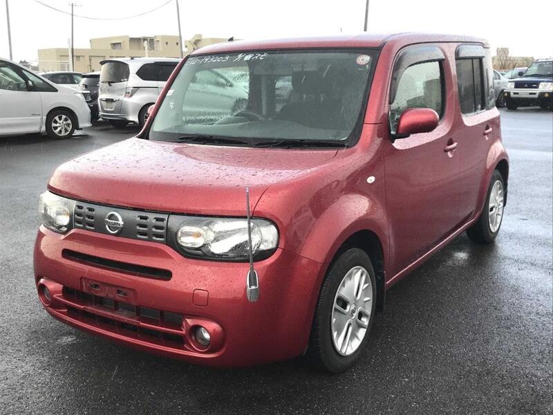 View NISSAN CUBE 1.5 X V Selection