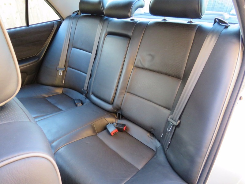 LEXUS IS 300