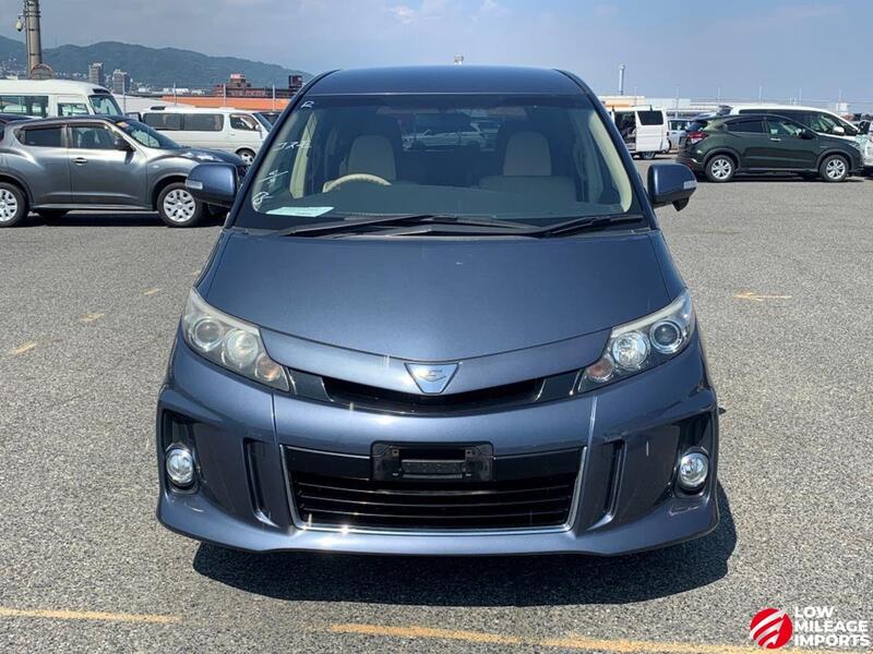 View TOYOTA ESTIMA Aeras 2.4