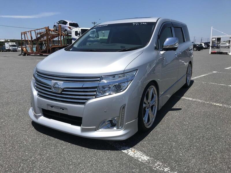 View NISSAN ELGRAND 3.5 V6 VIP - MASSIVE SPEC - NOW RESERVED
