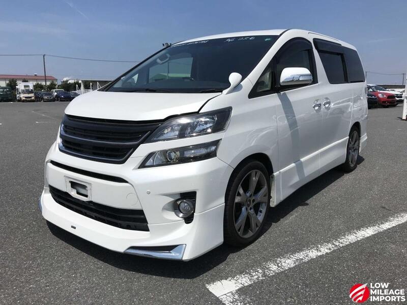 View TOYOTA VELLFIRE 3.5Z V6 Golden Eyes Twin Sun Roofs