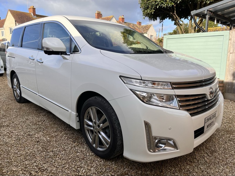 View NISSAN ELGRAND 350 HIGHWAY STAR E52 NOW SOLD