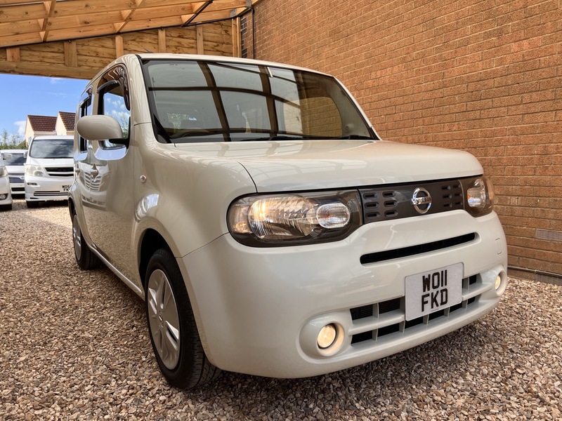 NISSAN CUBE