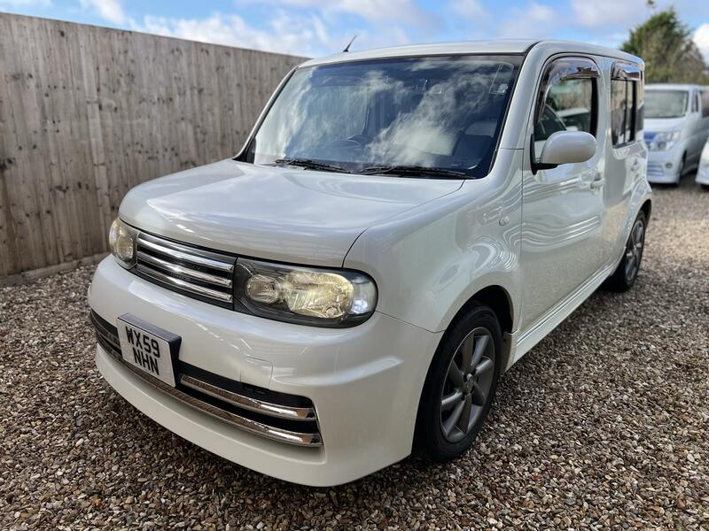 NISSAN CUBE