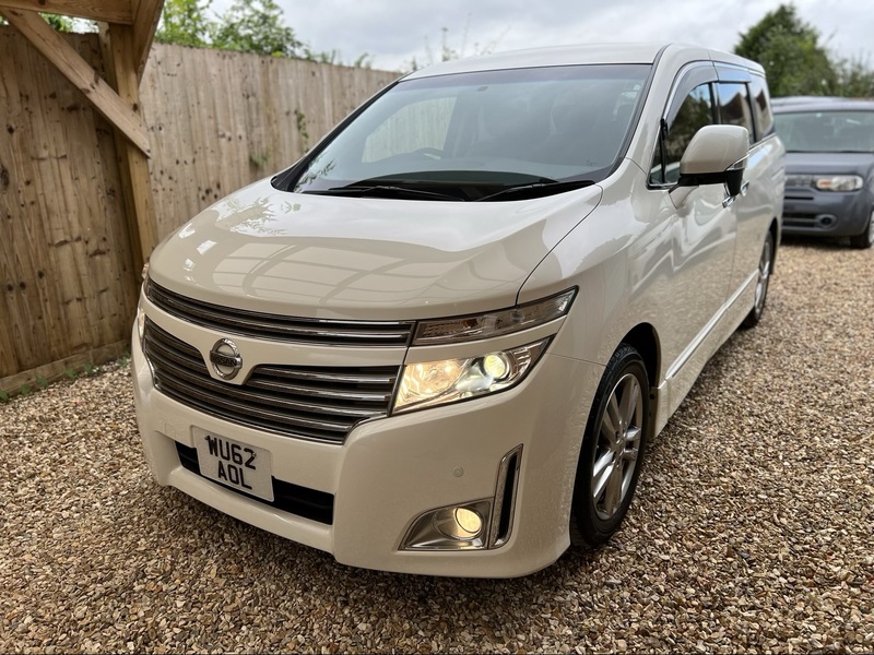 View NISSAN ELGRAND E52 2.5 V6 HIGHWAY STAR HALF LEATHER - NOW SOLD